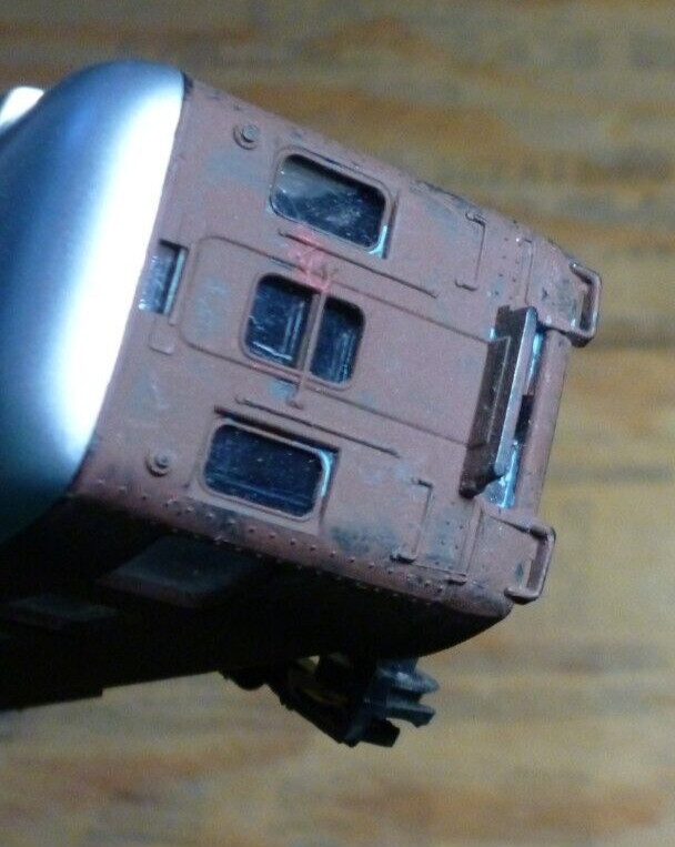 Ho Rivarosi passenger car hand painted