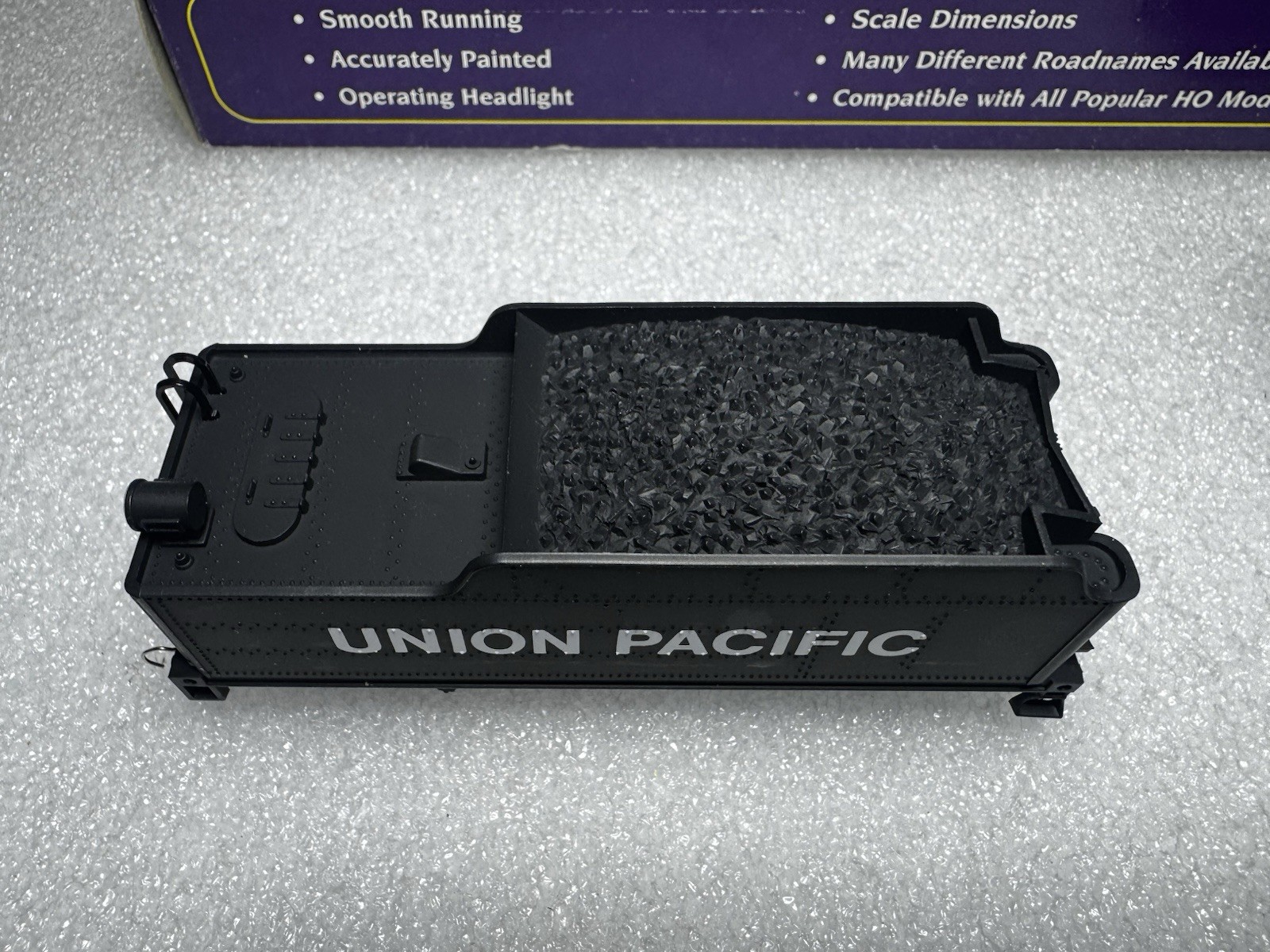 IHC Premier Series Union Pacific 3524 Pacific 2-8-2 HO DC Steam Locomotive