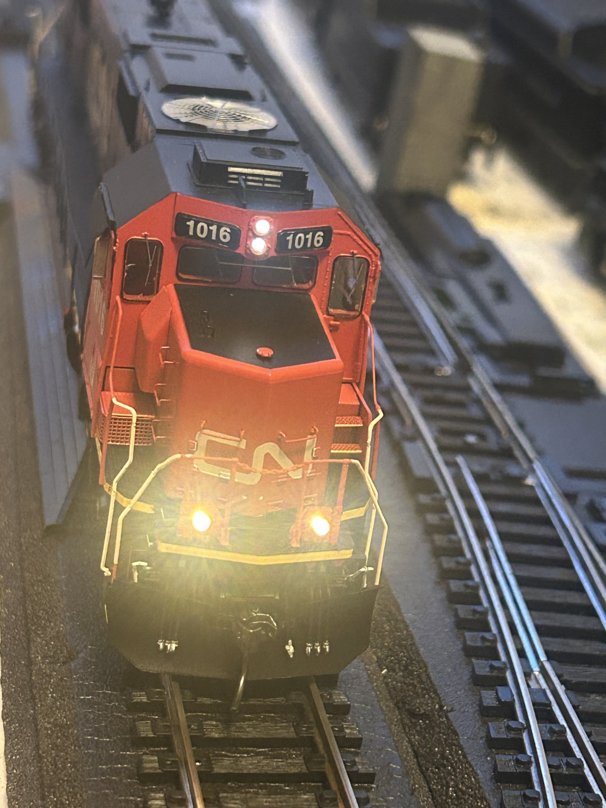 Athearn Genesis HO SD70 Canadian National CN #1016 DCC Sound Tsunami 2 KeepAlive