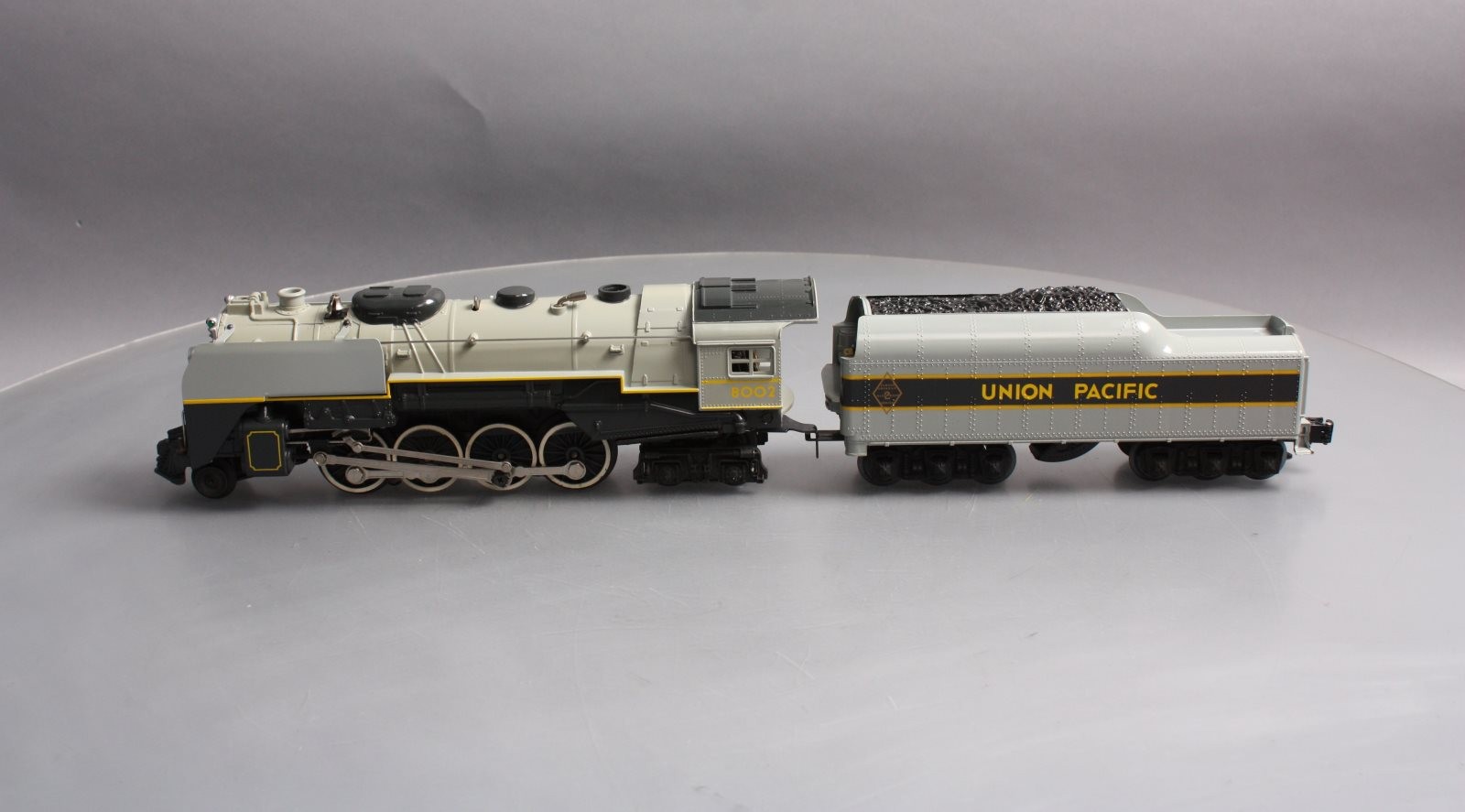 Lionel 6-8002 O Union Pacific Berkshire 2-8-4 Steam Locomotive & Tender #8002 EX