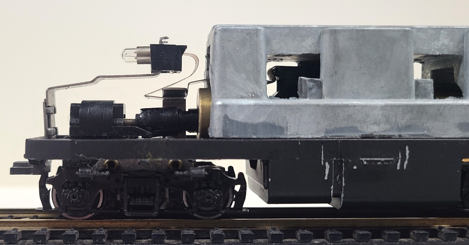 ATHEARN #3229, F7A SUPER PWR, NORTHERN PACIFIC #6011A, DIESEL LOCO, HO