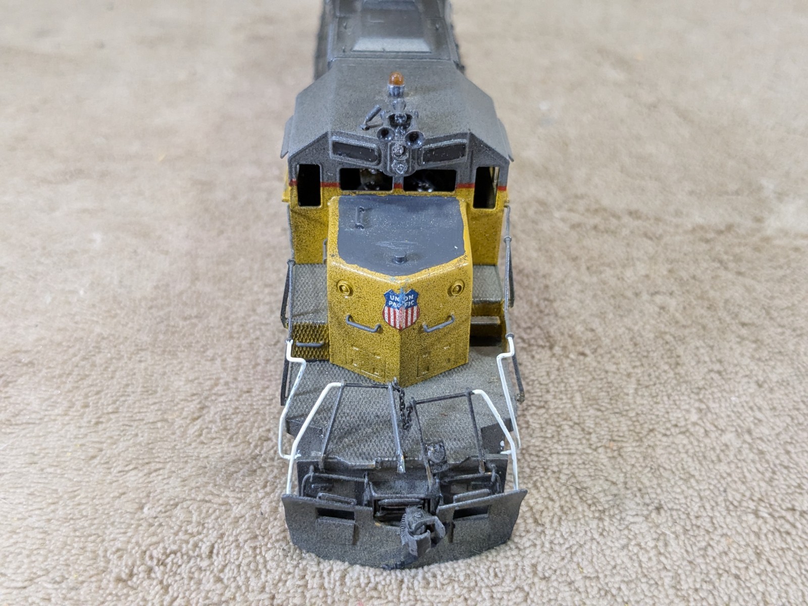 ALCO D-167 EMD SD40-2 Union Pacific KMT 3184 Weathered