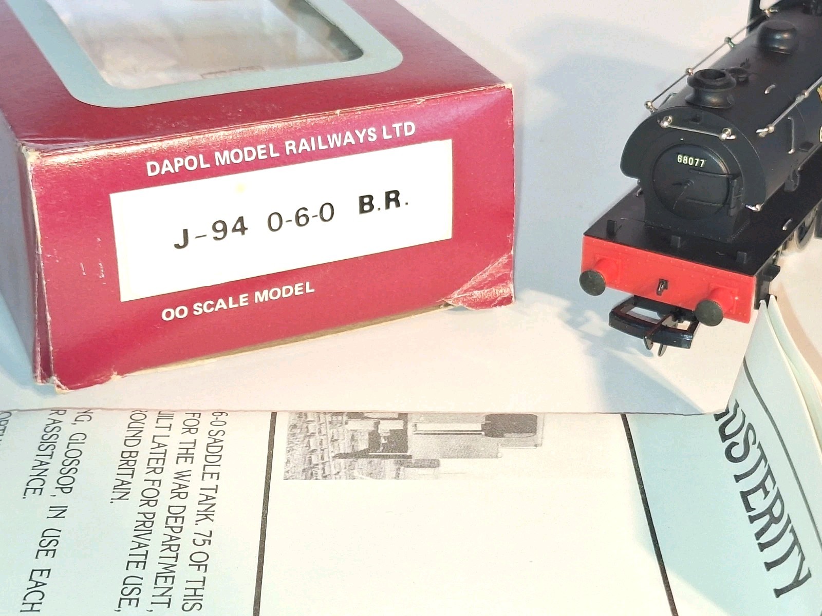 Dapol D350 BR Tank Loco 68077. New Old Stock. Mint Cond.2 Rail DC Boxed.OO Scale