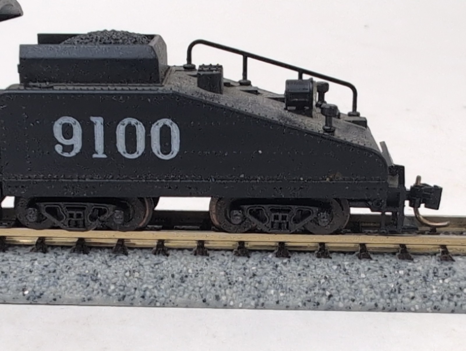 MINITRIX (?)- 0-6-0 Steam Locomotive W/ Tender “AT&SF”- N Scale