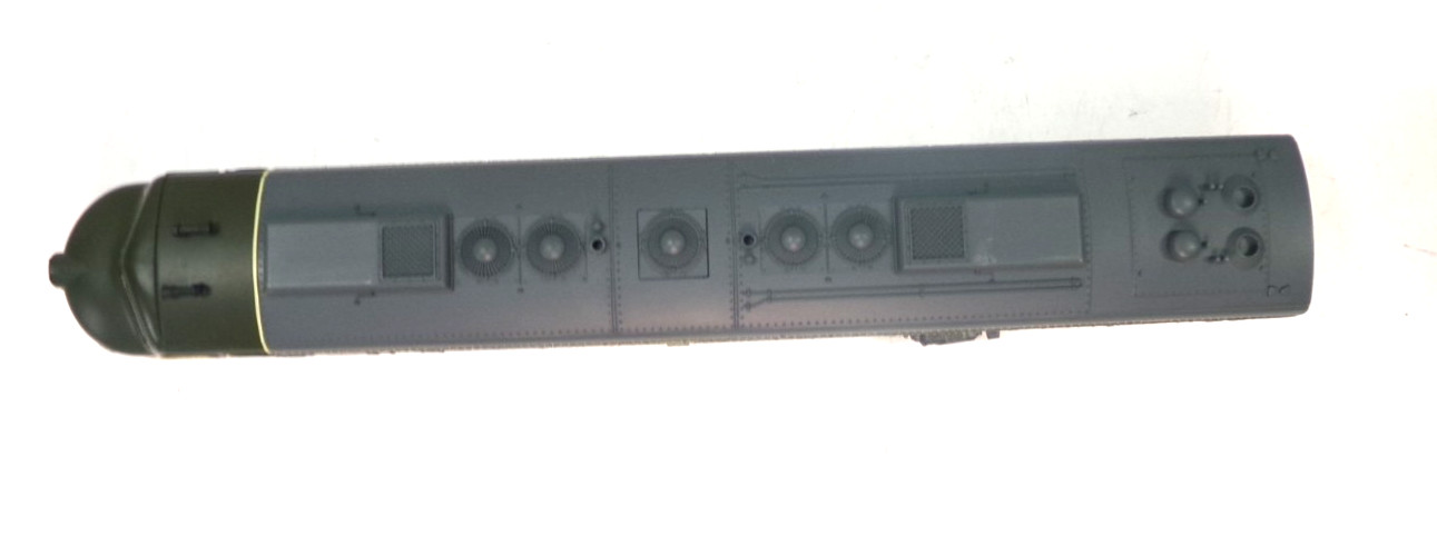 HO IHC Northern Pacific E8A dummy diesel in original box (lot 6733)