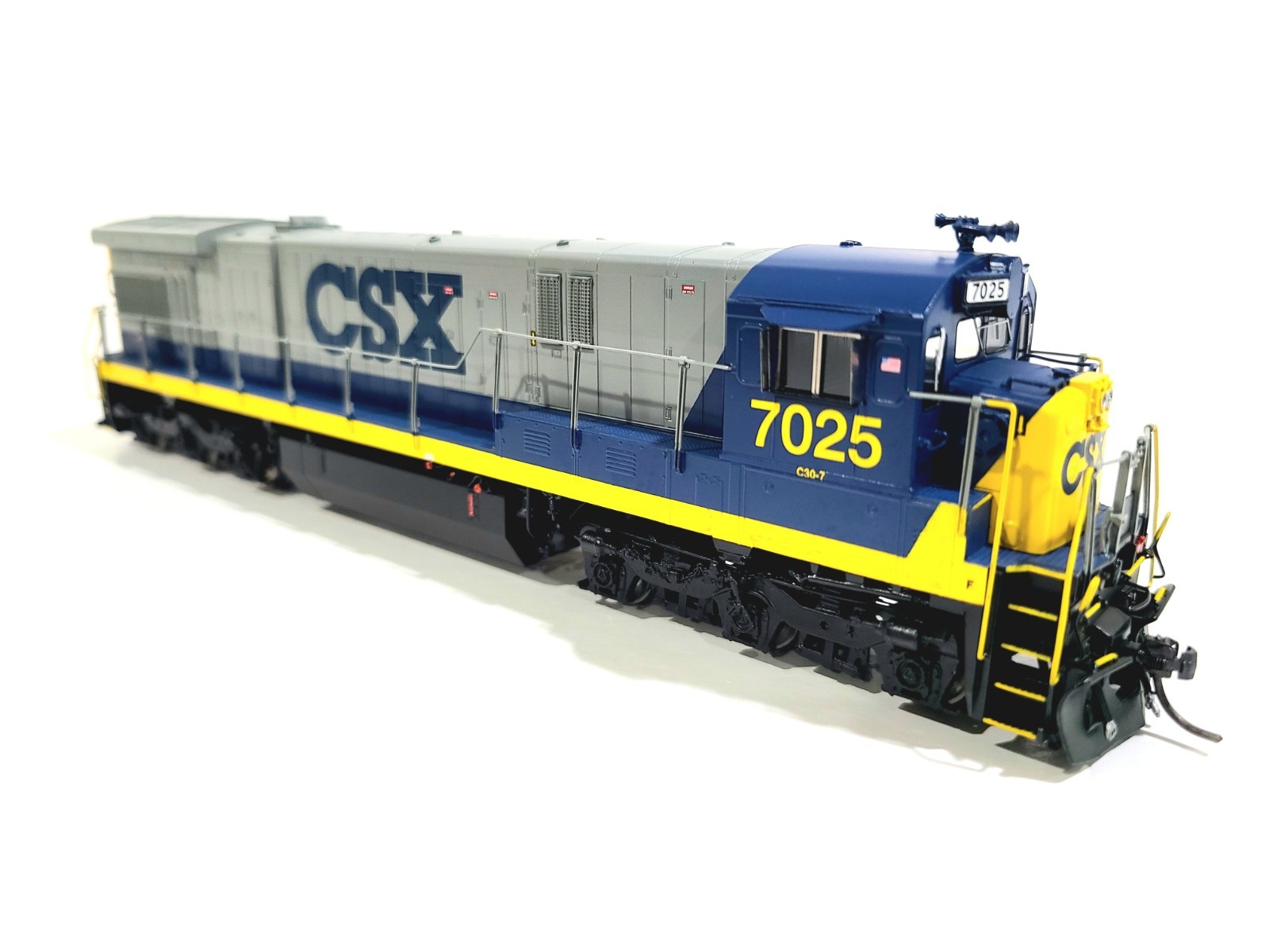 Overland OMI CSX GE C30-7 CSX Transportation #7025 HO Brass Model #087010055.2