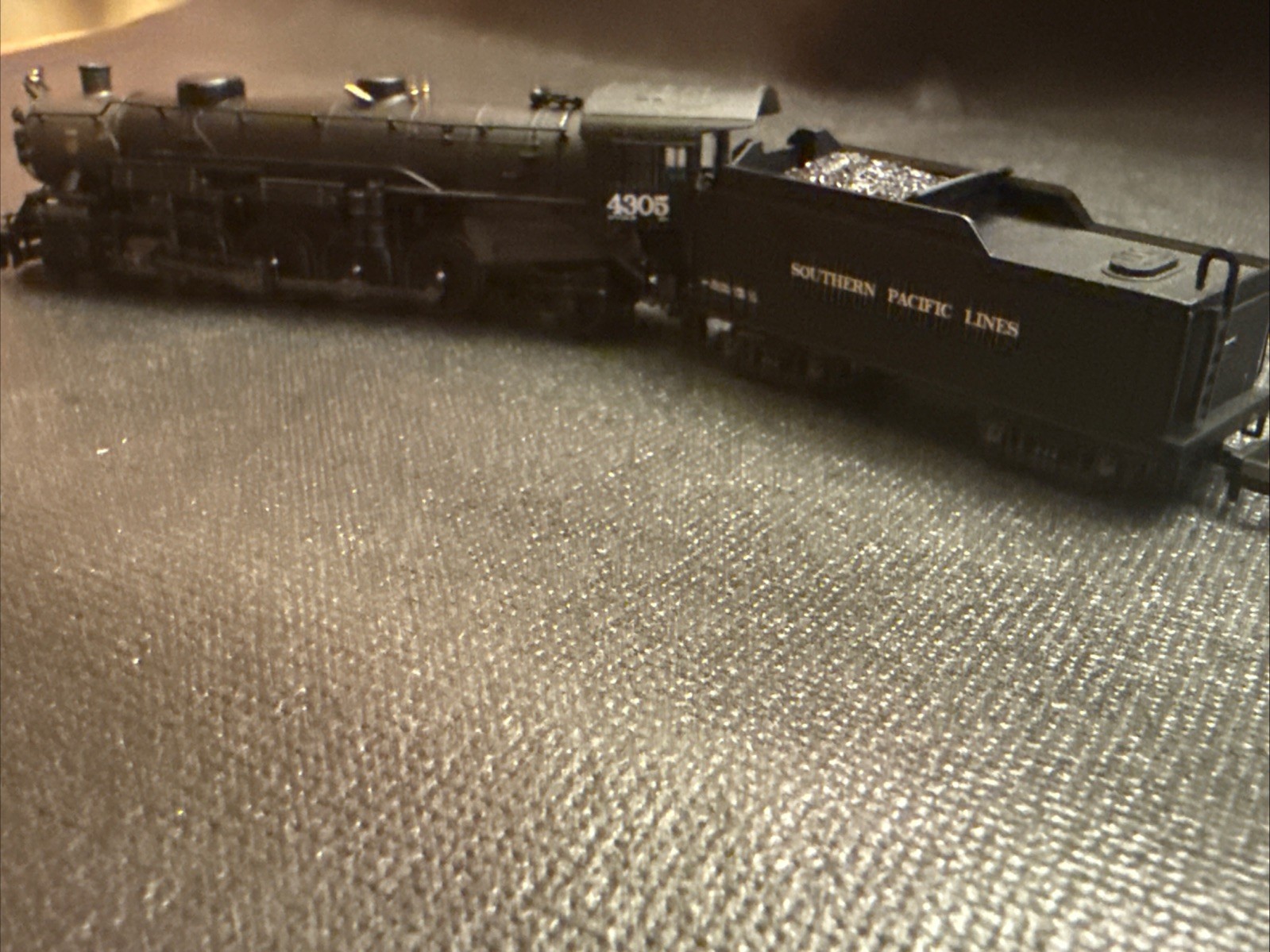 Bachman Spectrum N Scale Locomotive, Southern Pacific Lines 4305. Item No. 81657