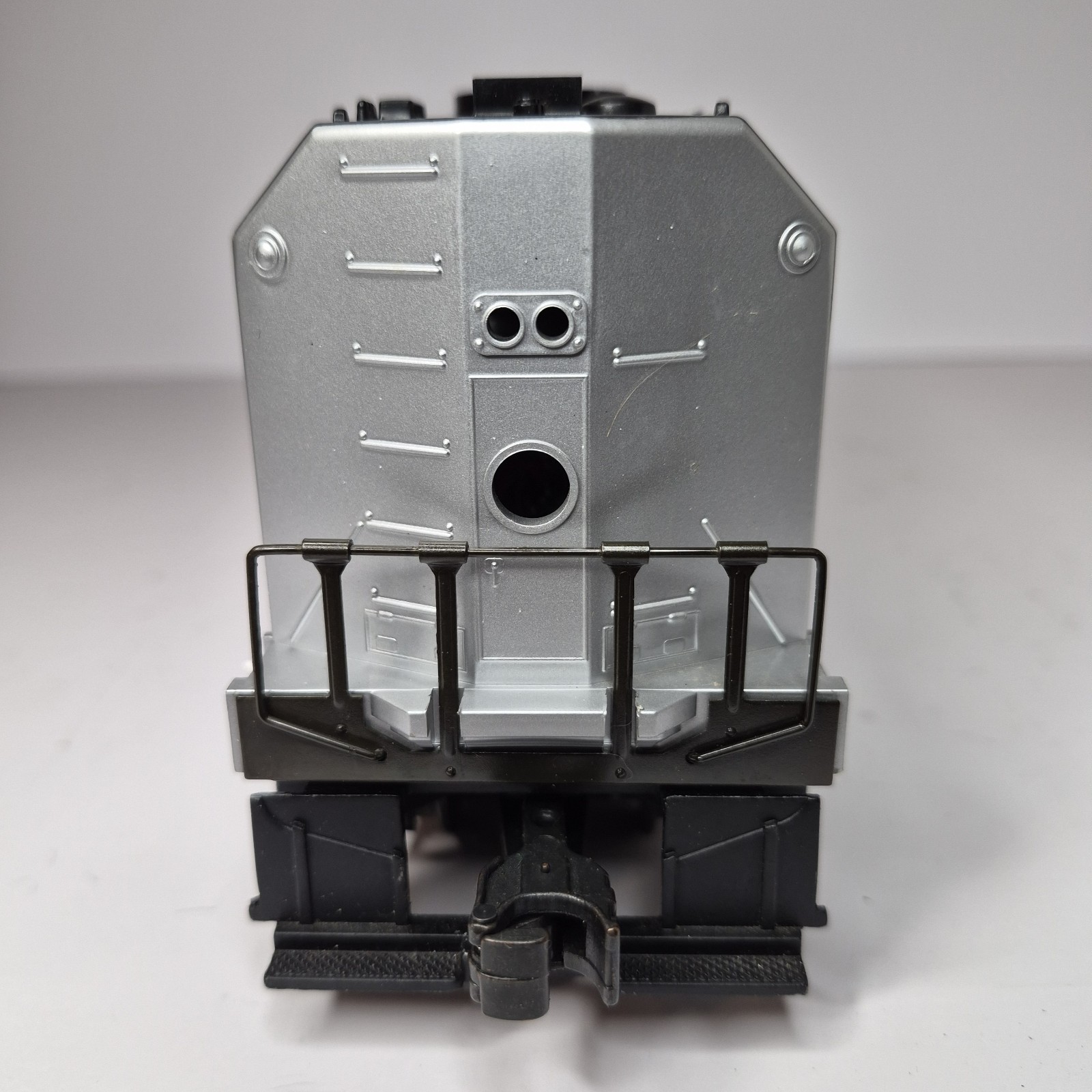 Williams O Scale Amtrak FP45 Engine With Box #358 “READ”