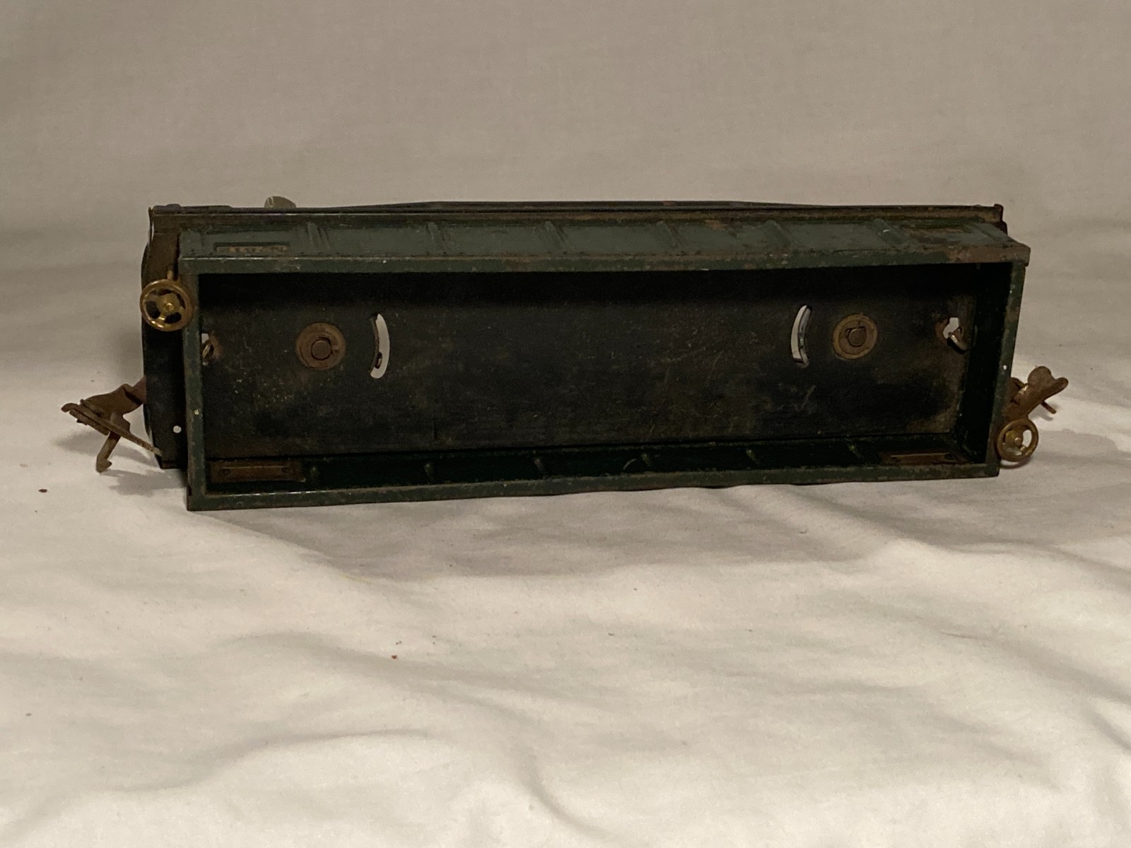 c1930s Prewar Lionel Lines No. 812 dark green and black Gondola Train Car