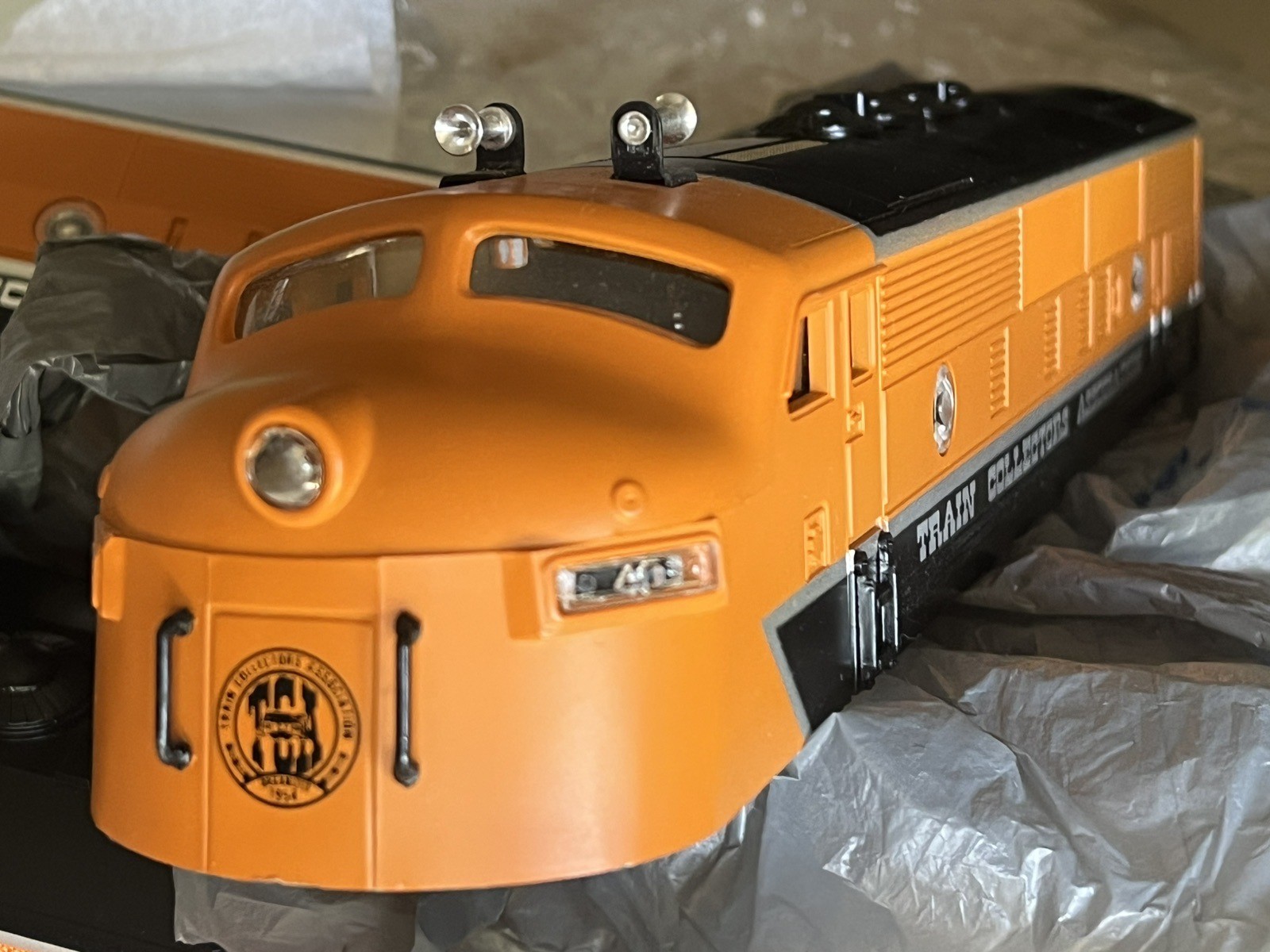 Lionel TCA 40th Anniversary F-3 ABA Diesel Locomotive Plastic Shells BRAND NEW