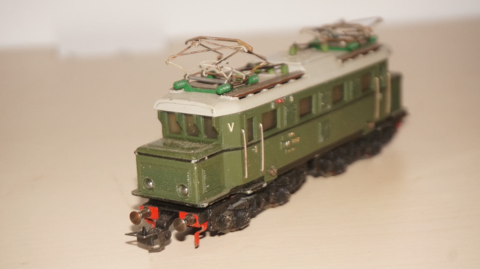 Fleischmann 1345 H0 Direct Current Electric Locomotive E 44 1952 Metal – Runs –