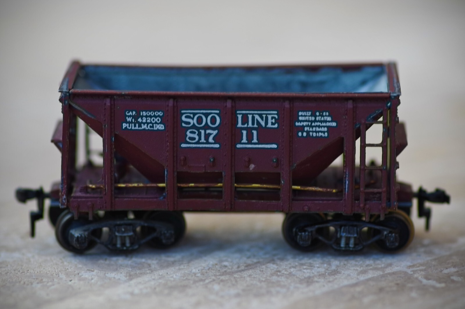 VINTAGE Athearn Roundhouse SOO LINE Ore Car 817 11 HO Made in USA 1950’s