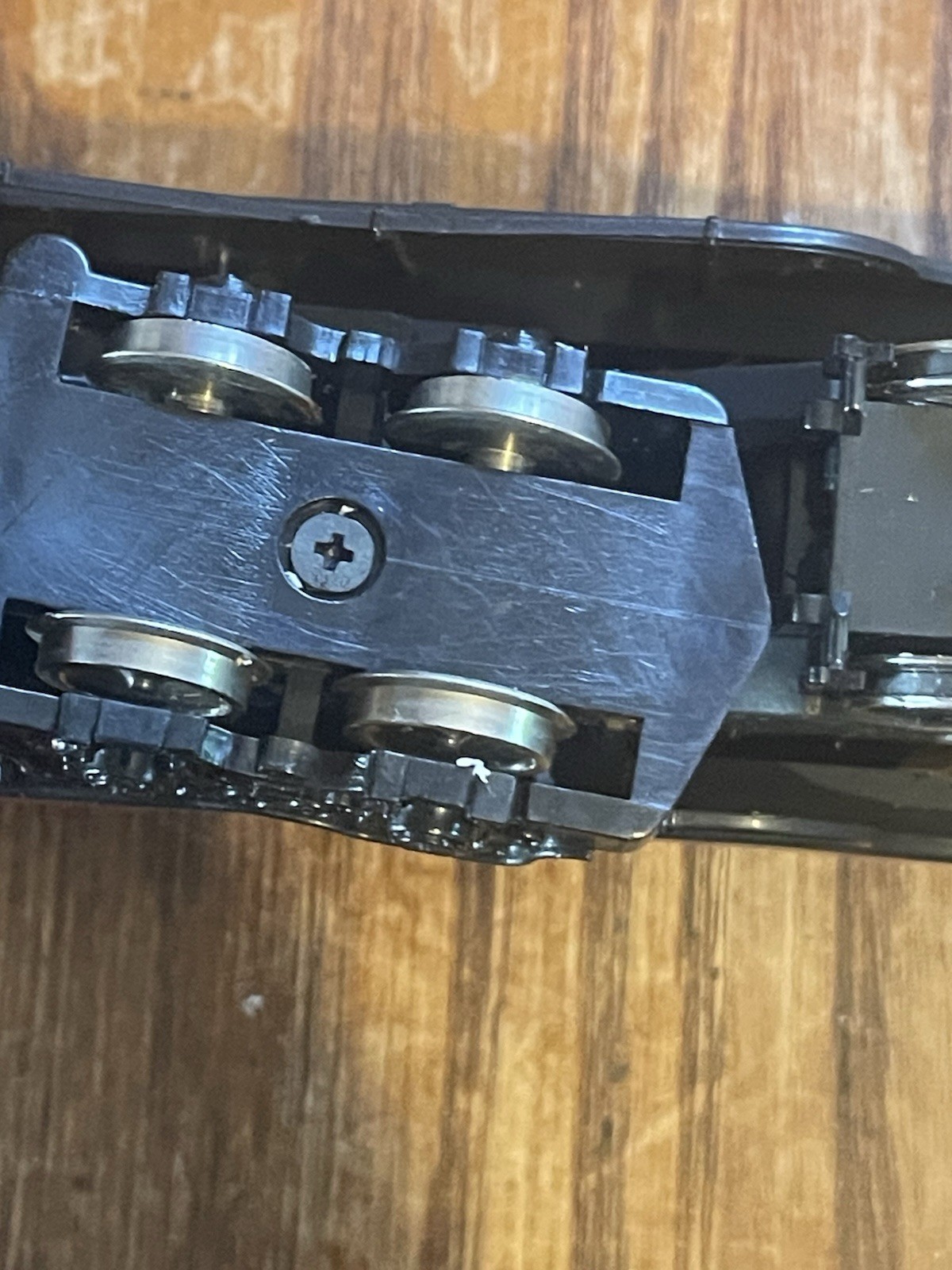 Bachmann HO Norfolk & Western Class J 600 Steam Locomotive&2 Rivarossi Cars Part
