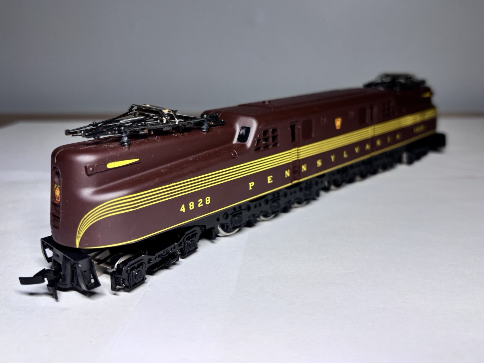 Mehano HO Scale Pennsylvania GG1 Electric Locomotive 4828 PRR Yugoslavia Vintage