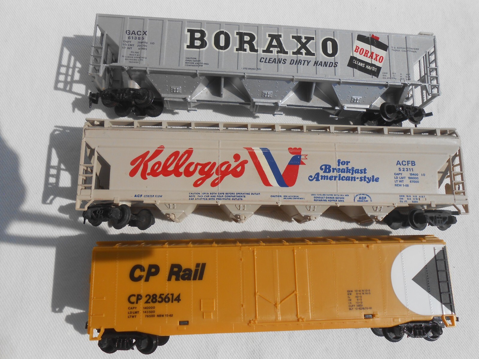 Tyco Life-Like HO Box Car Lot of 3 Kellogg’s Boraxo Clean Hands CP Rail