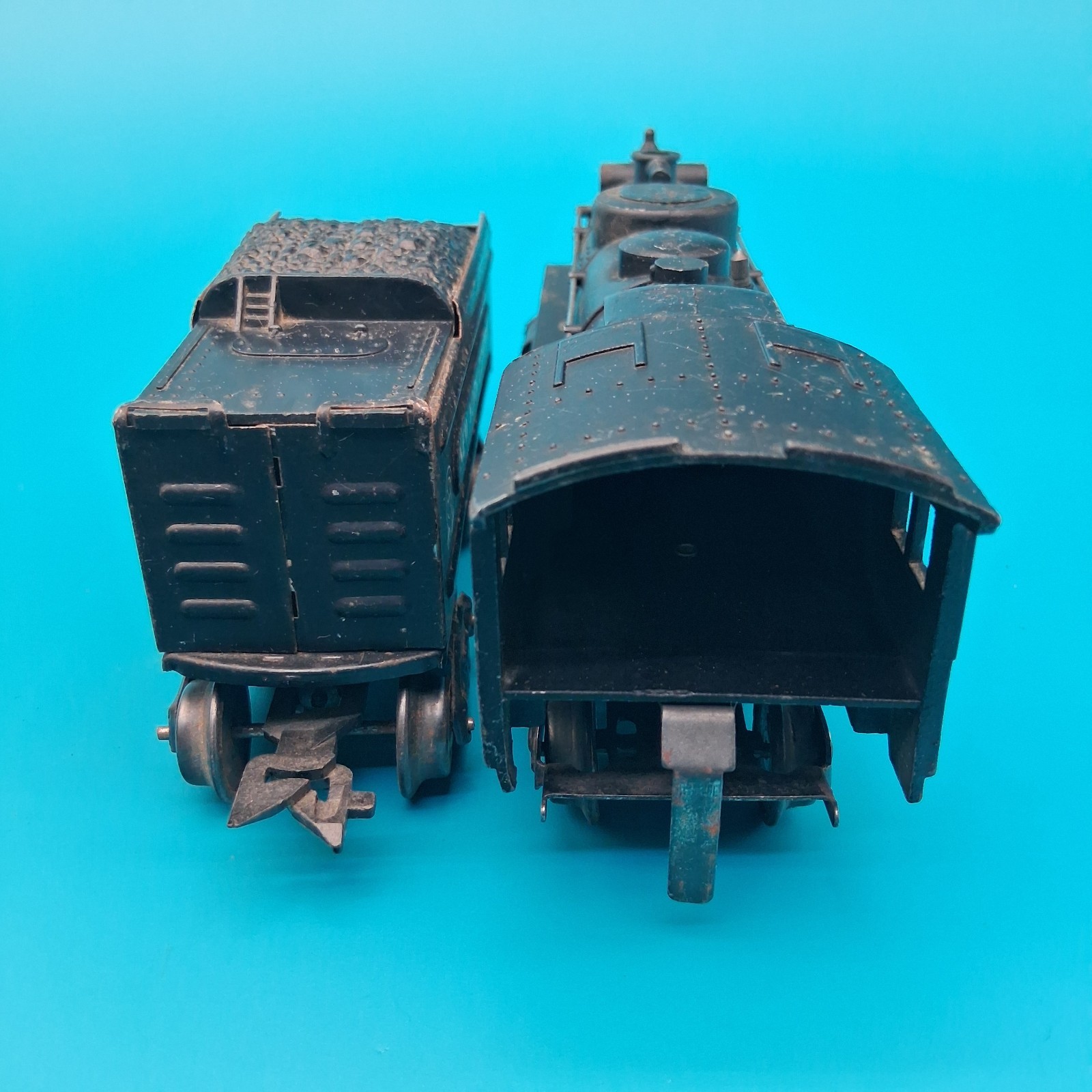 Vintage Marx O Gauge # 666 Steam Locomotive & Litho NYC Tender RUNS & SMOKES