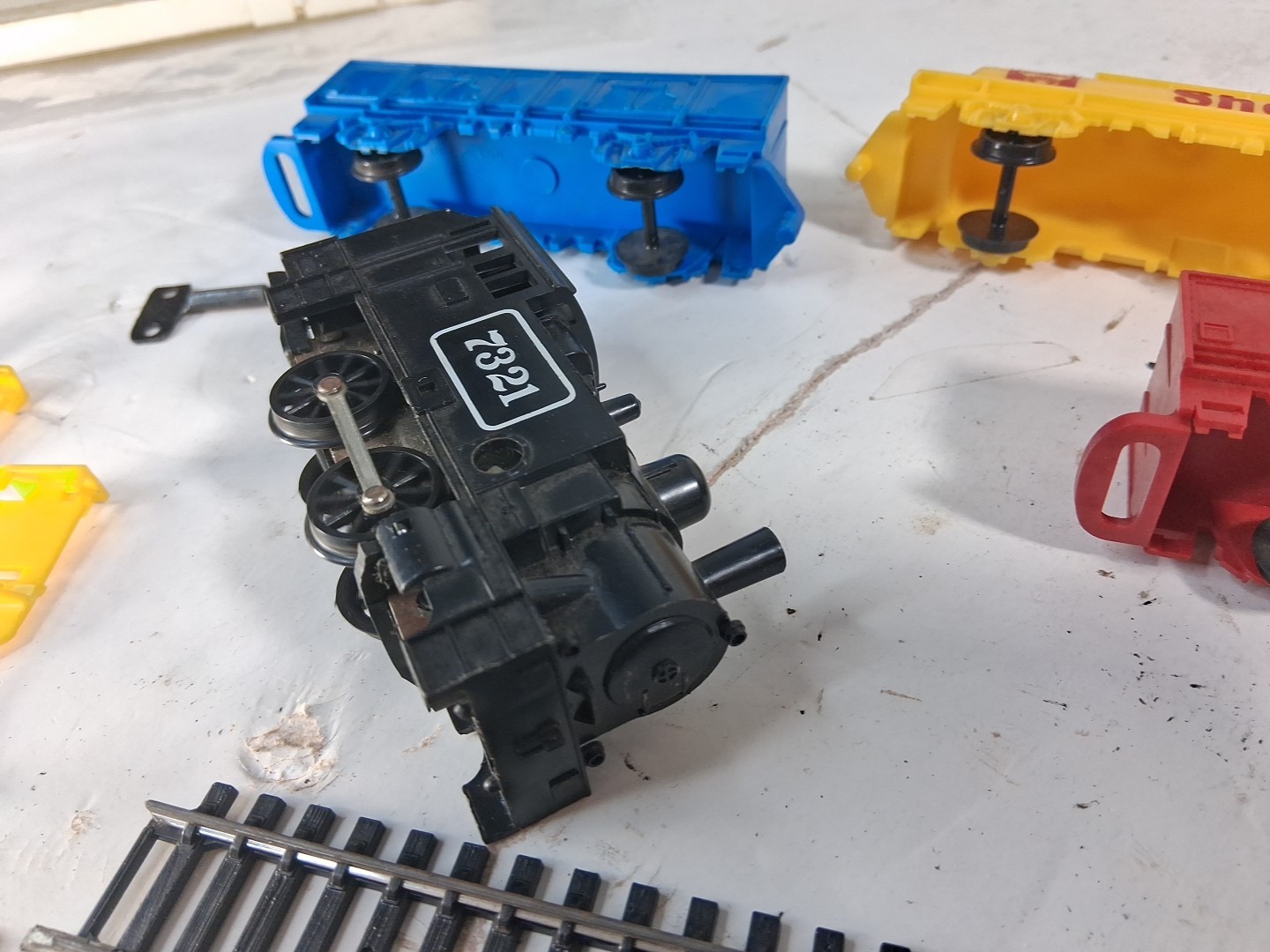 Tri-ang Hornby Clockwork Train Set engine 7321. Please Read TD35D