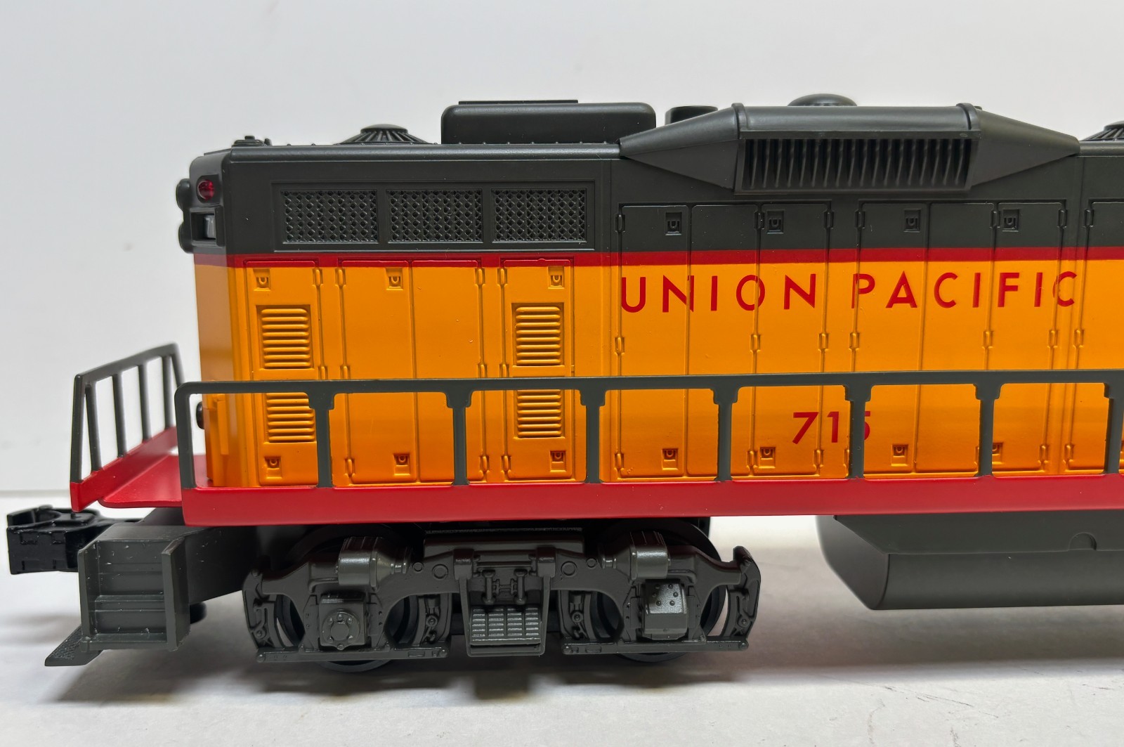 Williams UP Union Pacific GP9 Unpowered Dummy #715. 21539. Used-No Box-Nice!