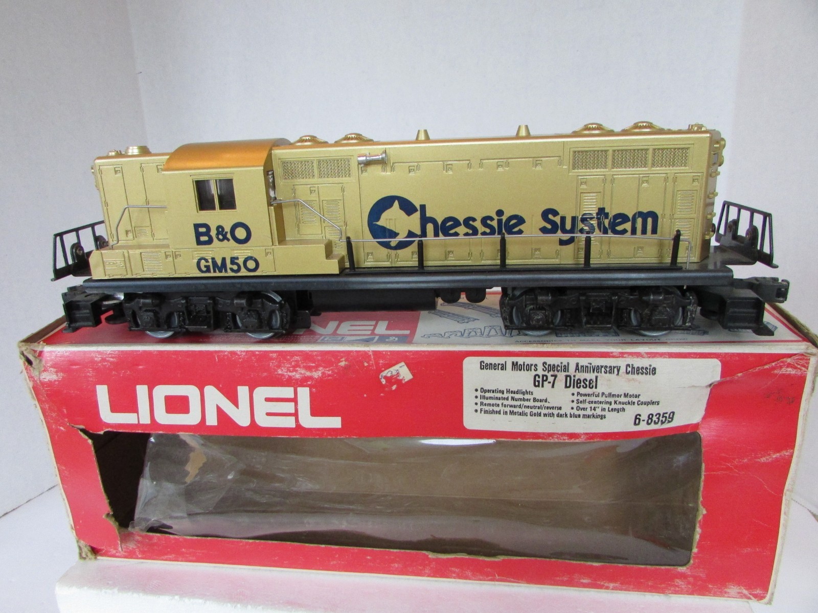 Lionel 6-8359 General Motors Anniversary Chessie GP-7 Diesel Gold Boxed Used B10
