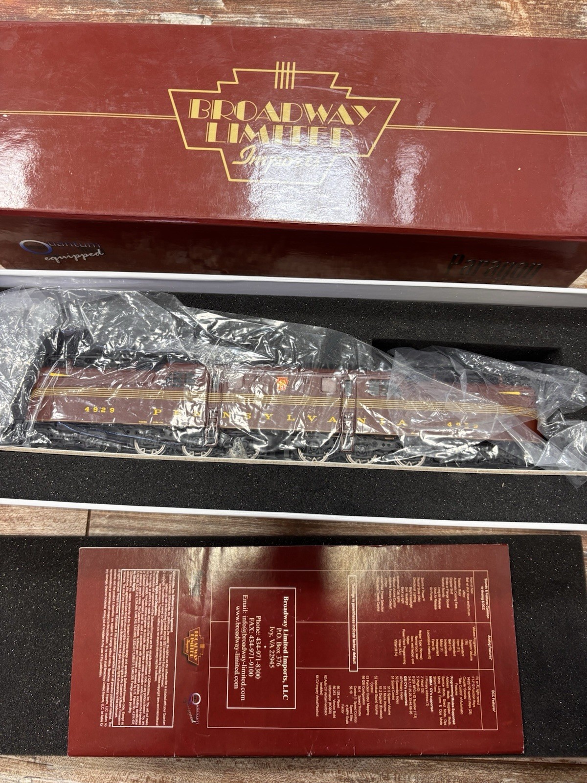 Broadway Limited HO Pennsylvania GG1 Electric Locomotive DCC/SOUND PRR 4929 Red