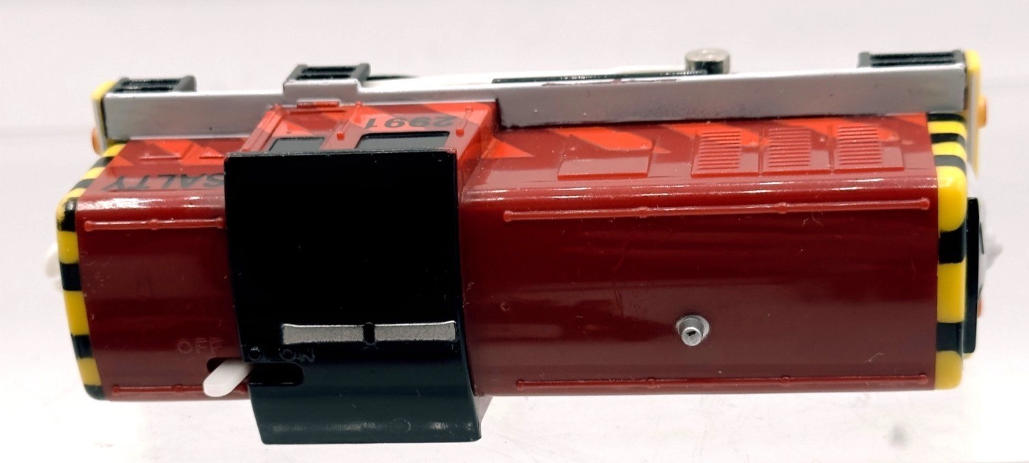 Thomas Friends Salty 2991 Motorized Engine Train Red Brown Fisher-Price