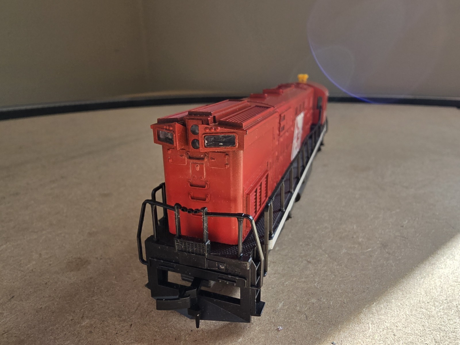 AHM/Roco Central New Jersey Alco Century 424 Diesel Locomotive CNJ 1540 HO