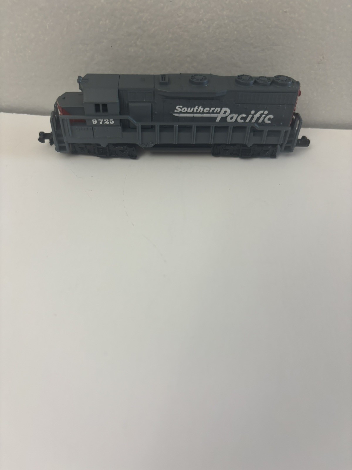 Southern Pacific Locomotive #9725