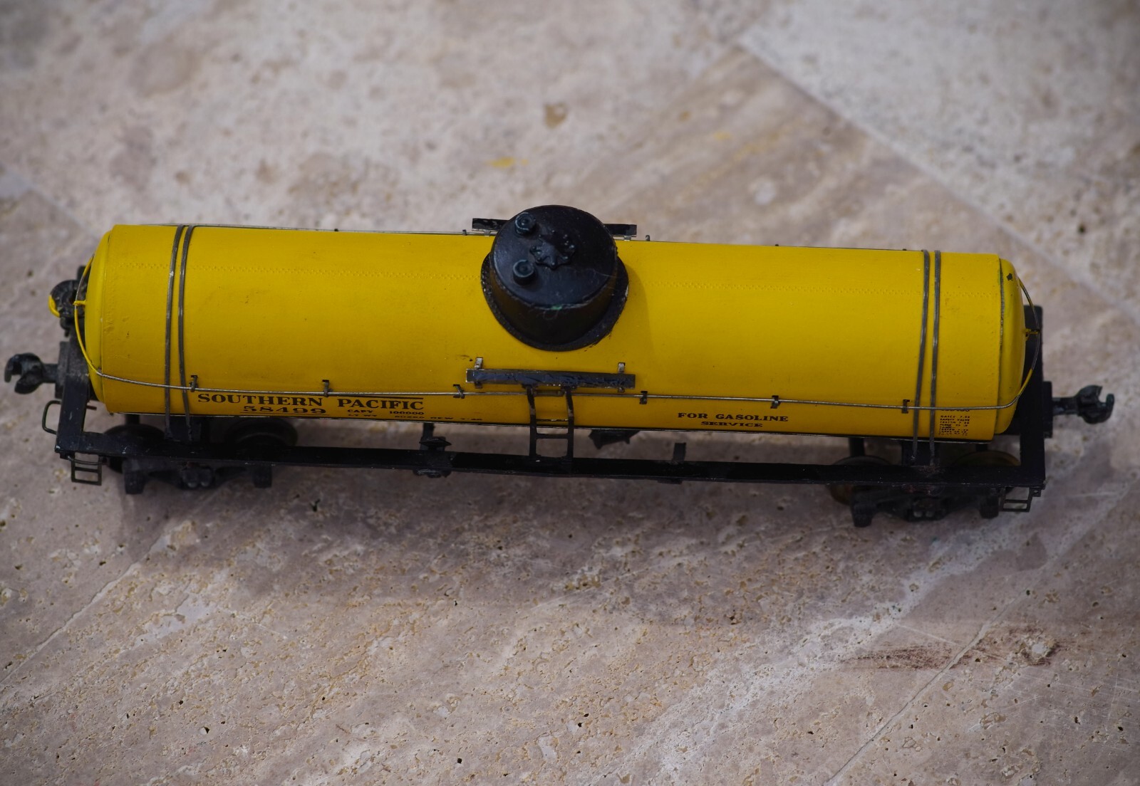 VINTAGE Athearn Roundhouse SP GASOLINE SERVICE TANK CAR HO Made in USA 1950’s