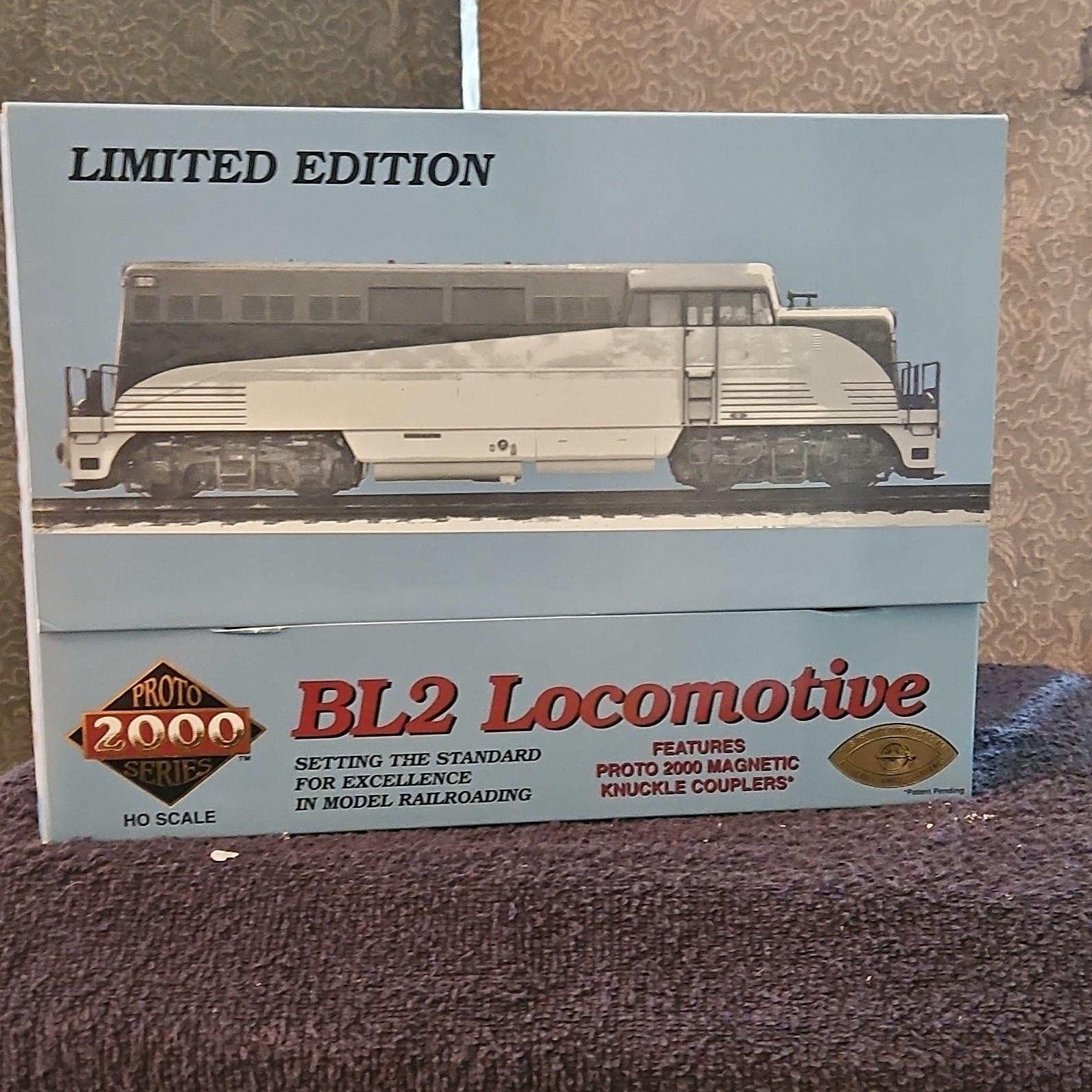 PROTO 2000 HO BL2 Diesel Locomotive Chesapeake and Ohio #1846 DC 30192 LE