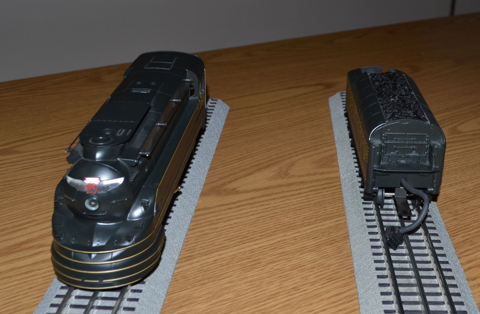 Rail King MTH Pennsylvania #3768 K4s Torpedo 4-6-2 O Locomotive 30-1118-1 VIDEO