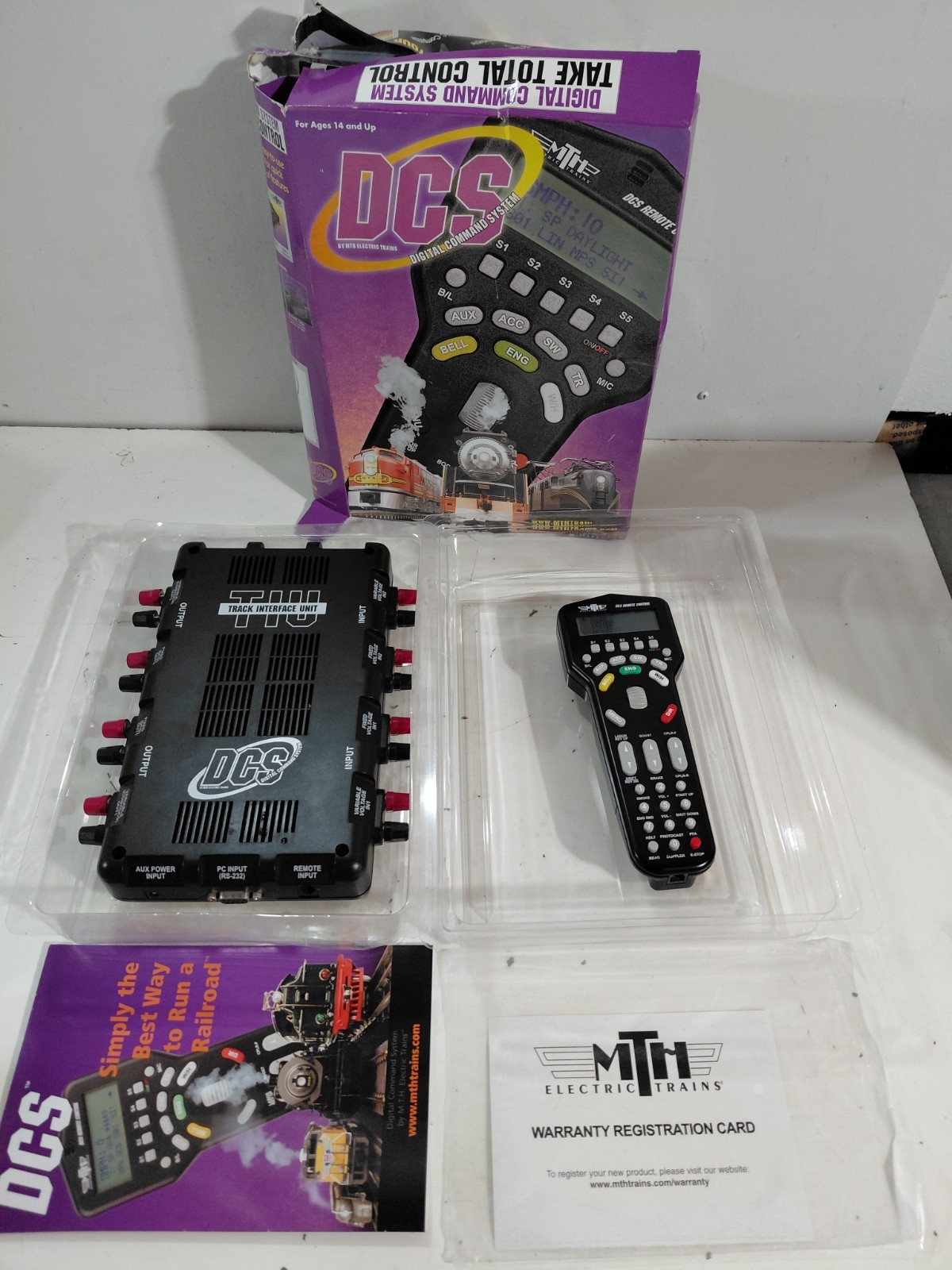 MTH O Gauge Model Railroad DCS Remote Control & Track Interface Unit w/Box