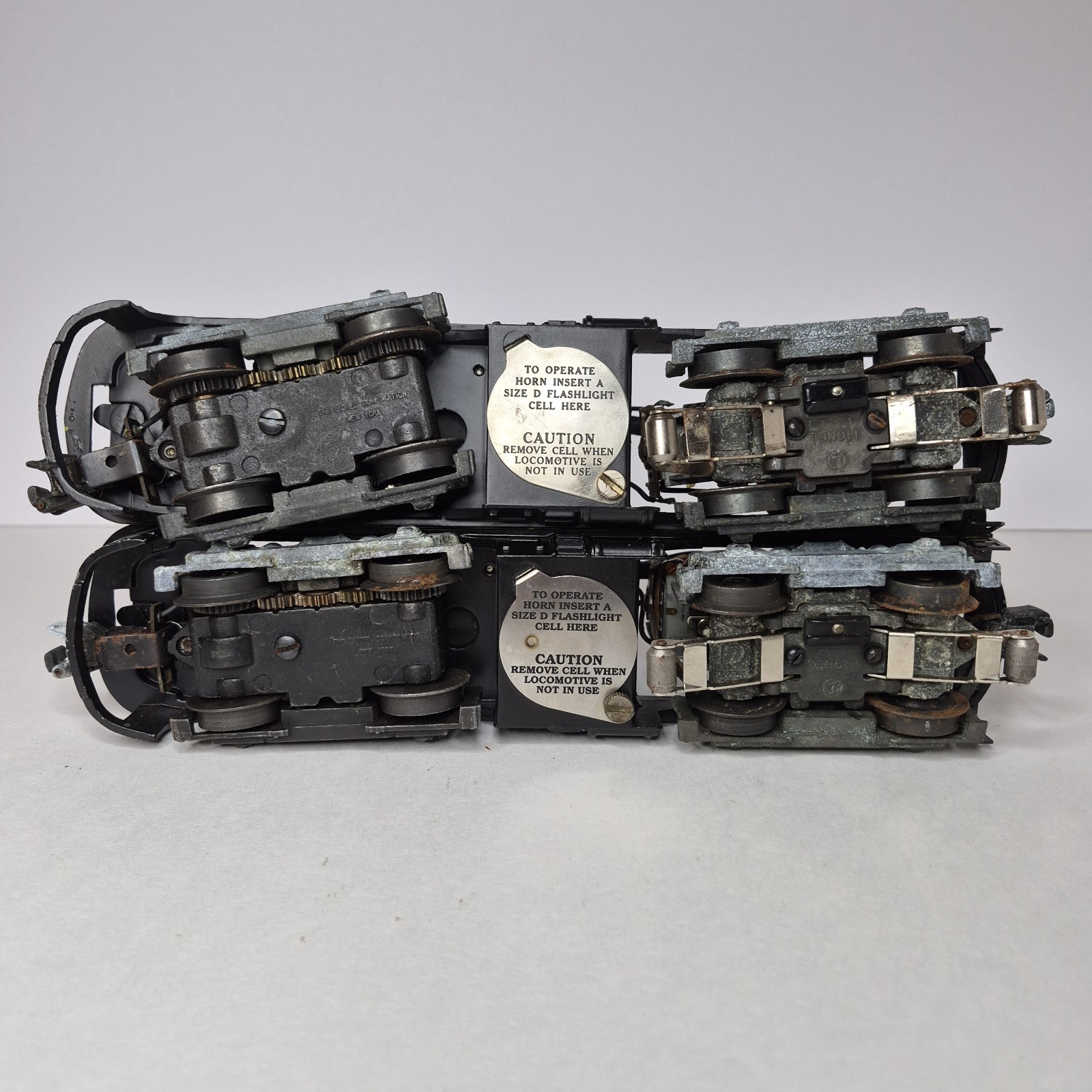 Lionel Post War Alco 2023 2032 Erie Union Pacific Shell Chassis Motor PARTS ONLY