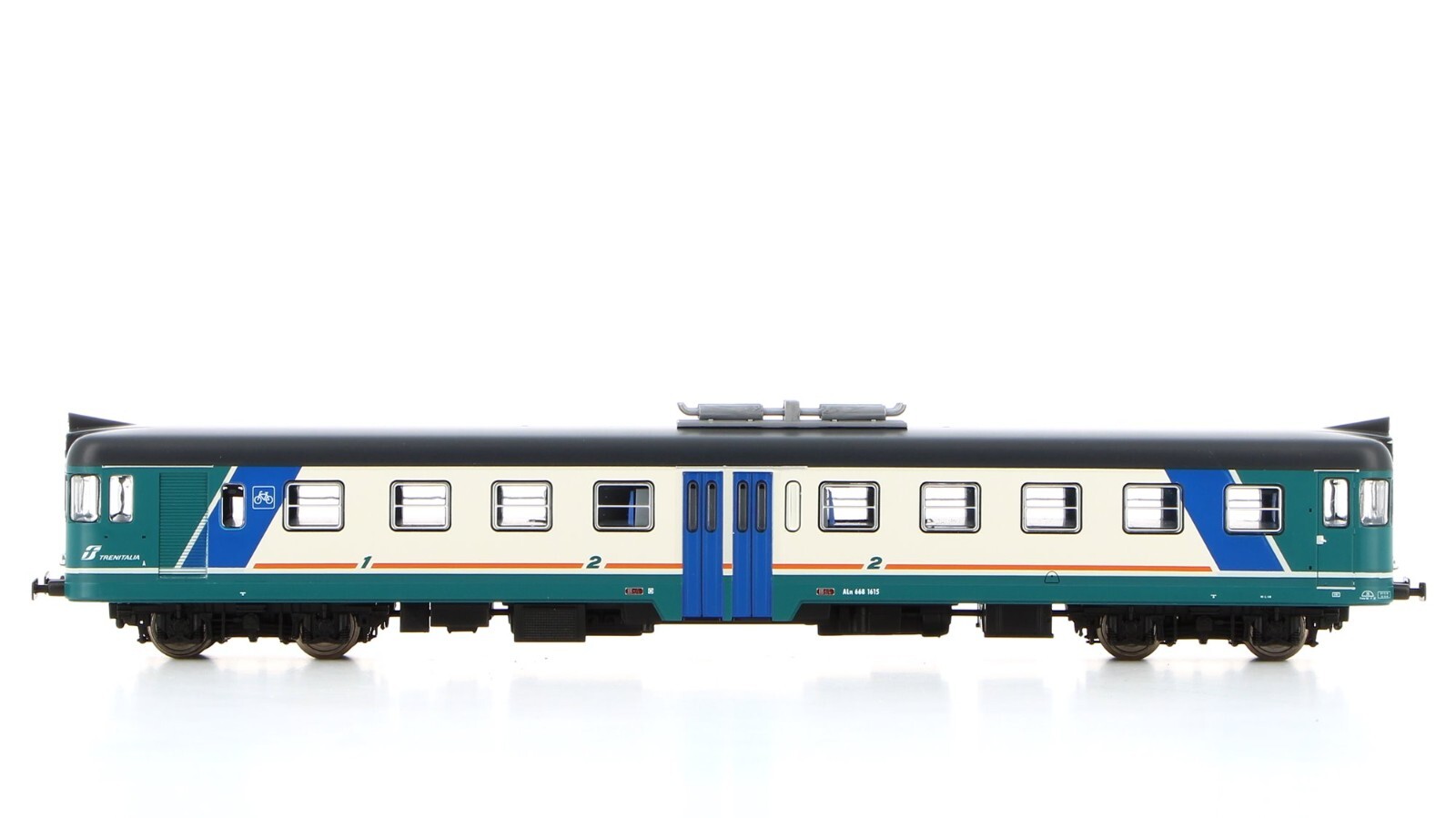 VITRAINS 2265 ALn 668 1615 XMPR FS Trenitalia Bike Transport, Illuminated