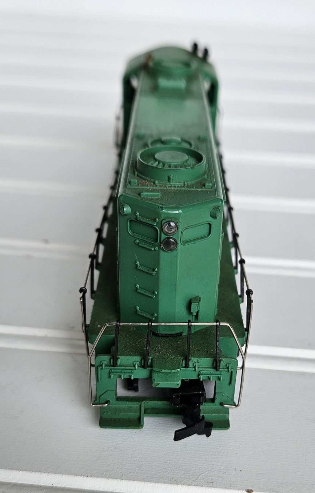 Vintage Mantua Tyco Ho Scale GP20 Diesel Locomotive Penn Central 5628 Not Works