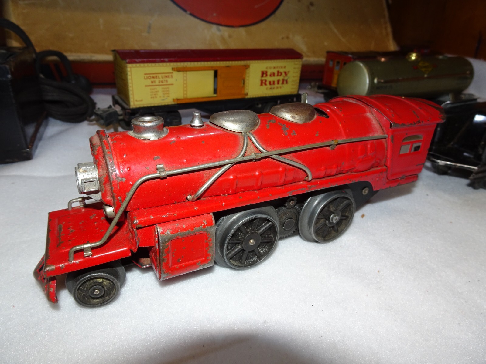 Vintage Lionel JR 1055 Prewar Freight Train Set w’Transformer and RED Loco