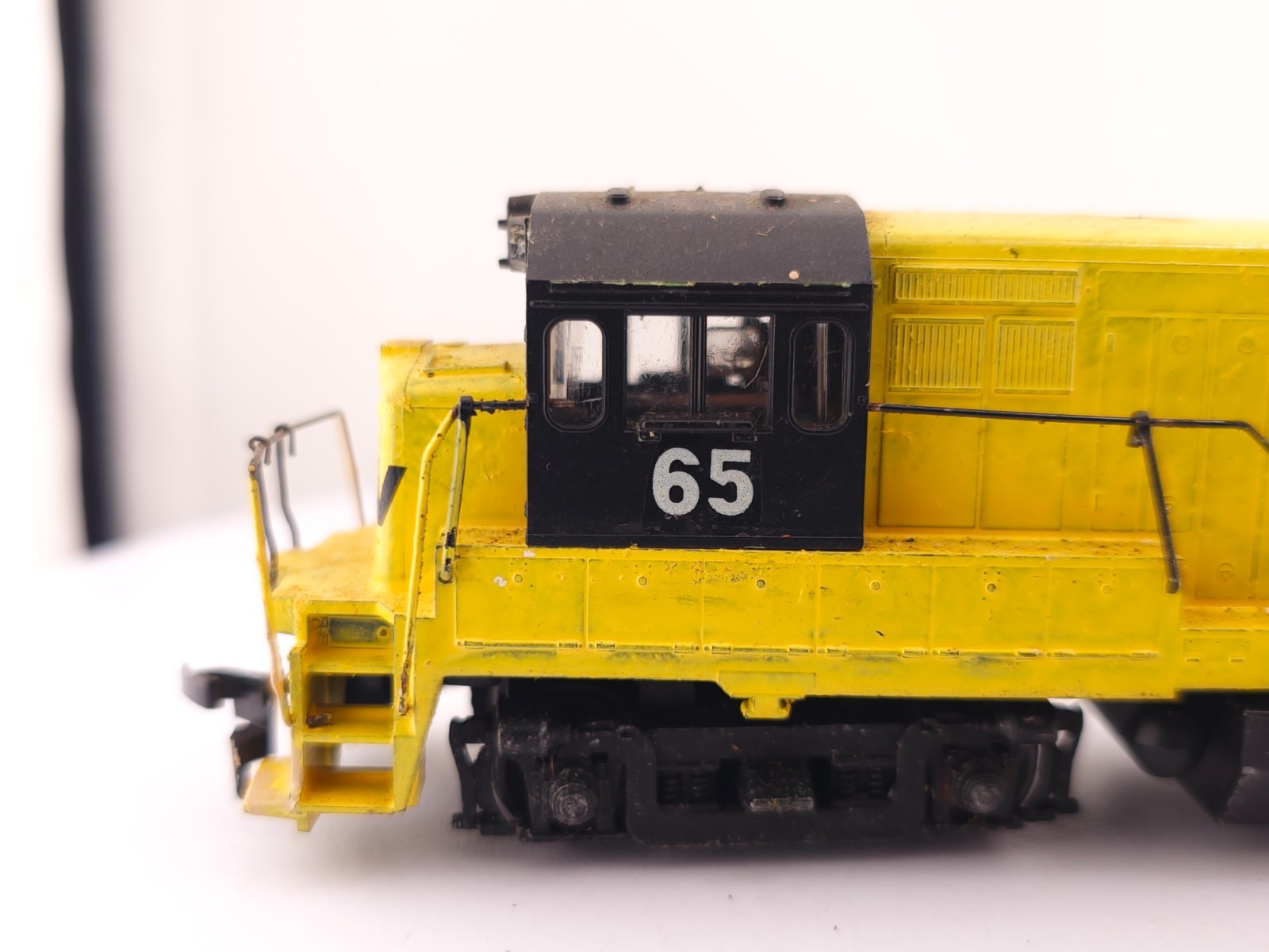 *READ Athearn HO Scale Georgia Pacific & Western U30C Diesel Locomotive GP&W 65