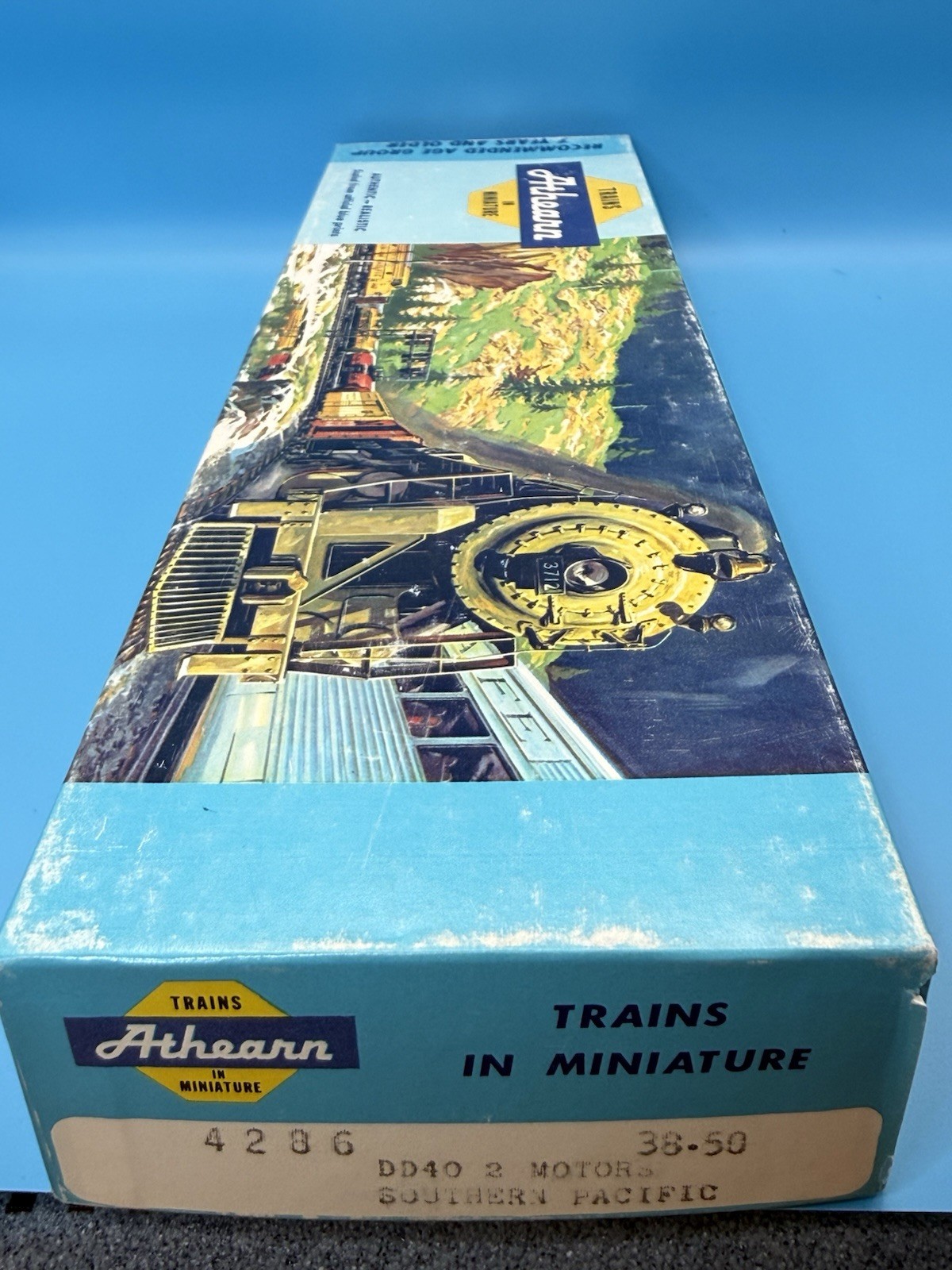 Athearn HO Southern Pacific DD40 Dual Motor 9503 New Old Stock Complete Box