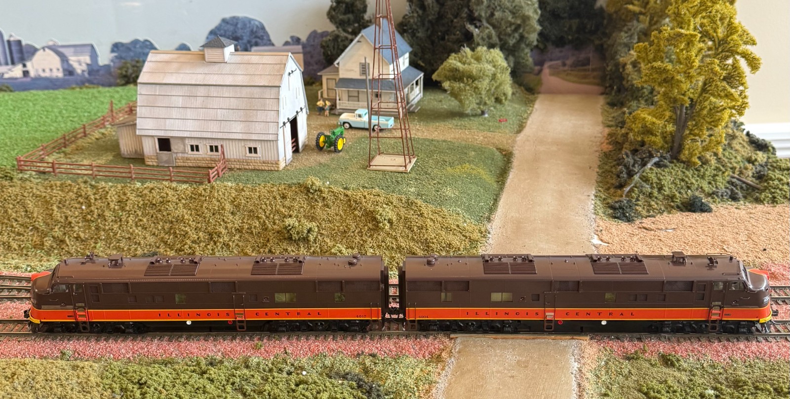 HO Challenger Brass #2442.1 Illinois Central E7A/E7A #4004/4017 Set F/P. IOB.