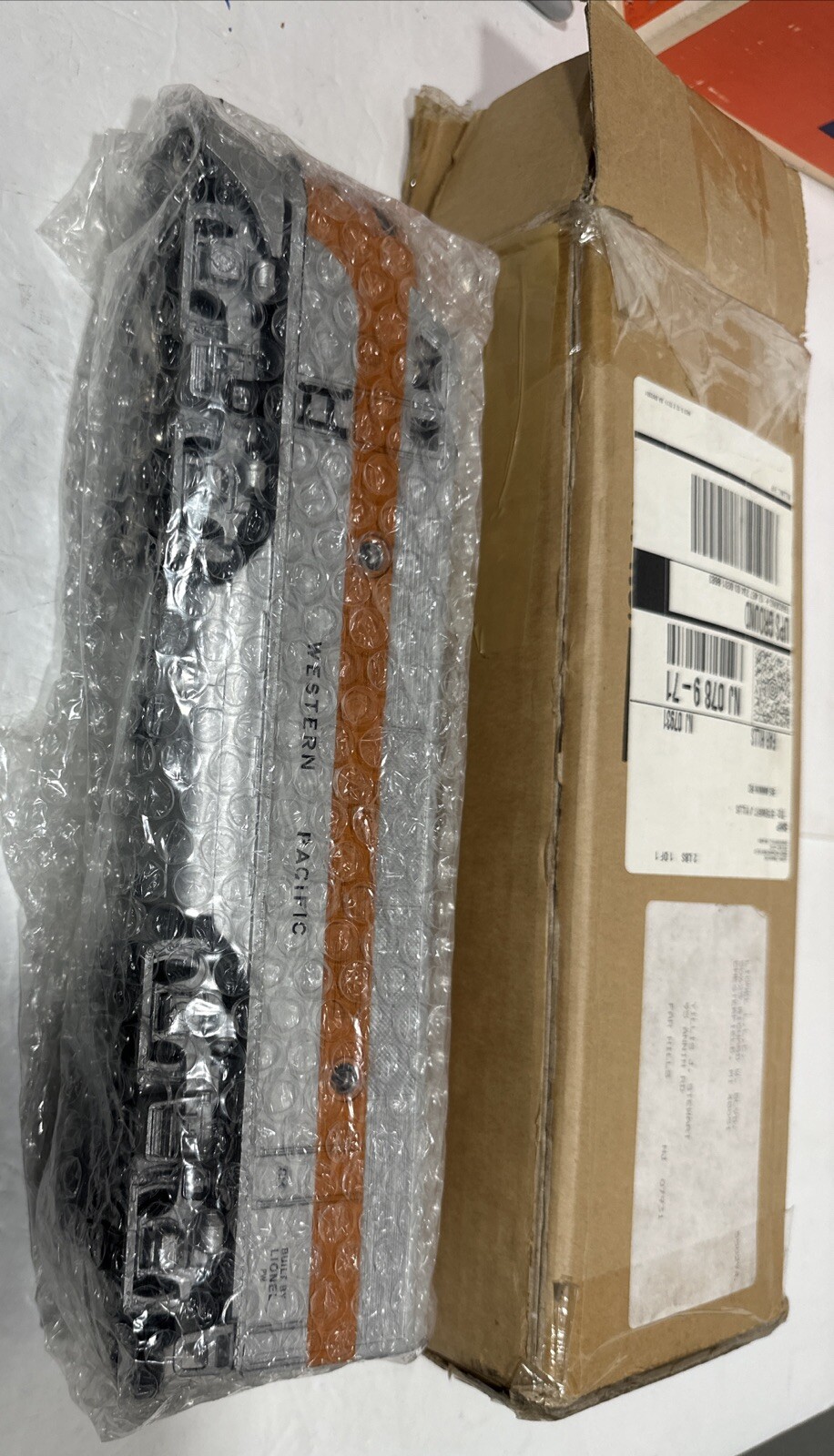 NIB Lionel 6-18197 Western Pacific F3 B-Unit Dummy Diesel Locomotive #2355B