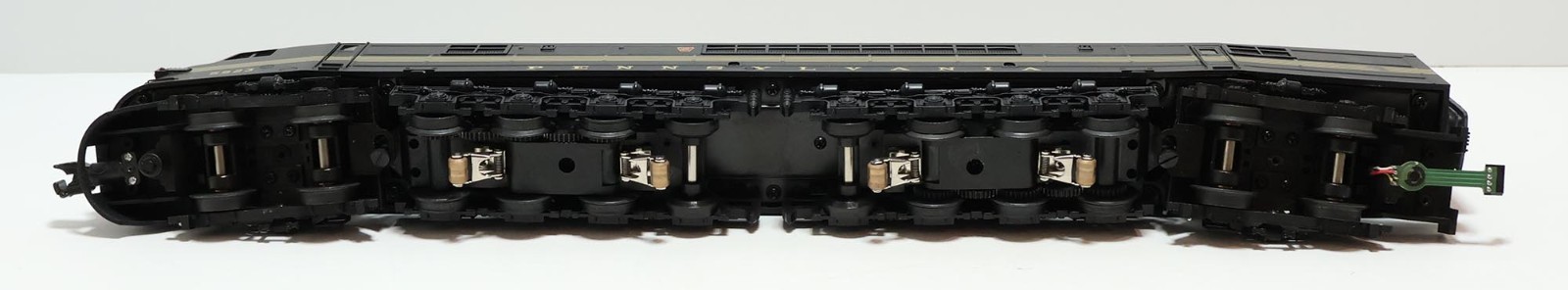 MTH O-Scale Pennsylvania Centipede A-A Diesel Set 3-Rail w/ Proto 20-2200-1