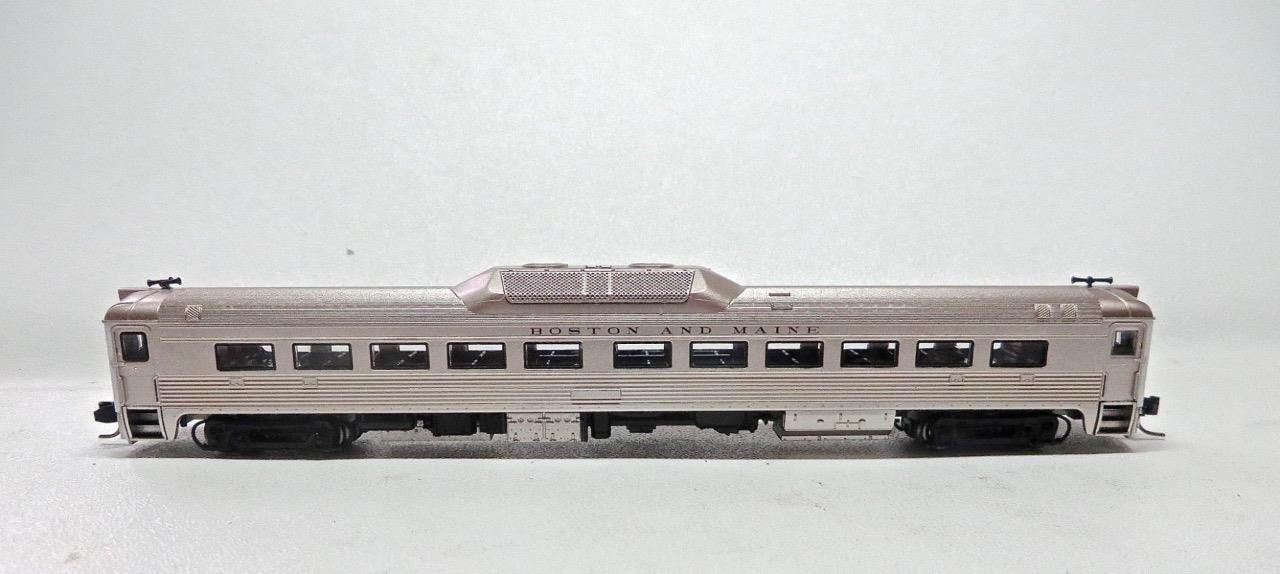 Rapido N 516004 Boston & Maine Powered Budd RDC-1 Rail Diesel Car Locomotive NEW