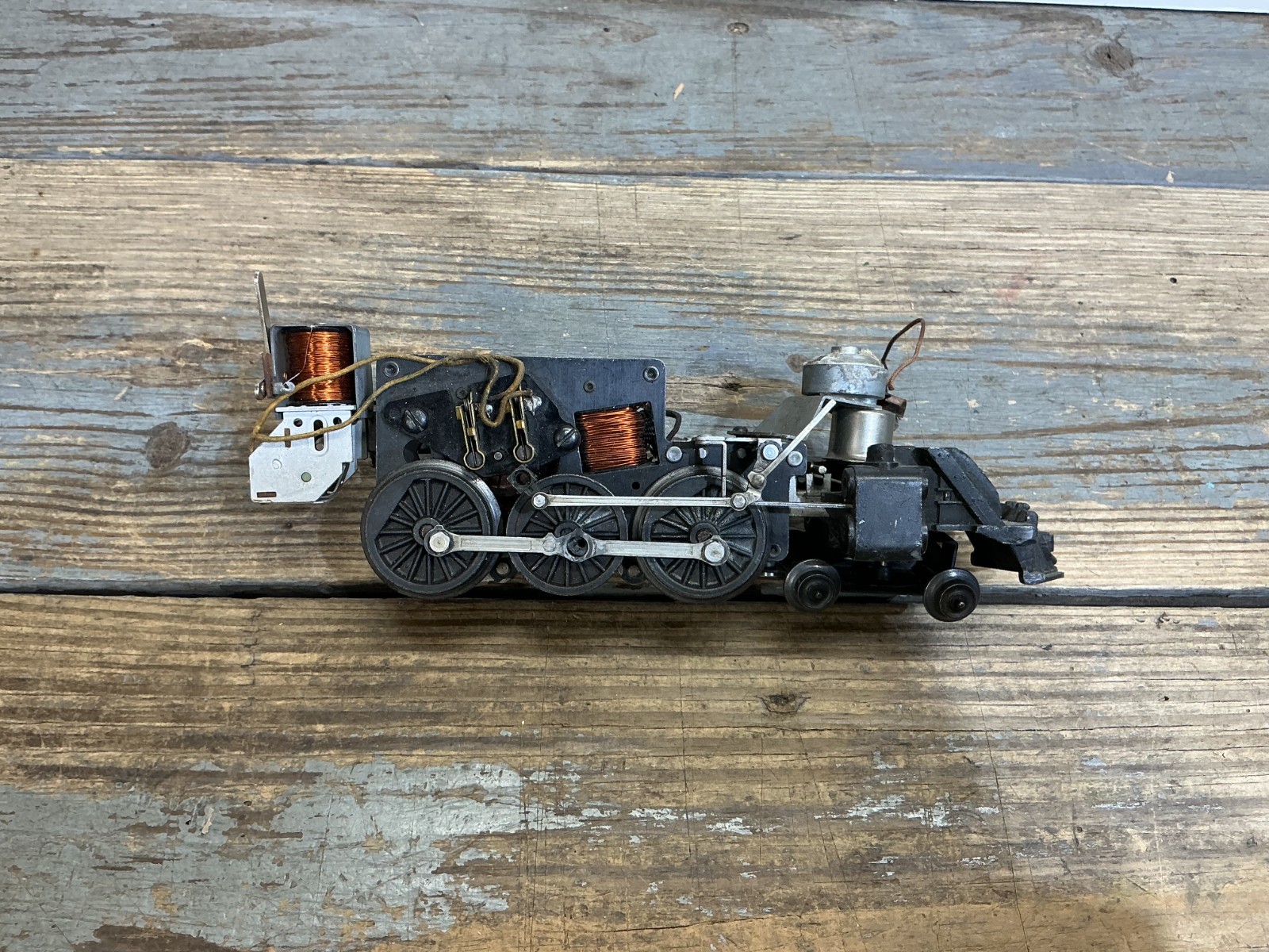 Lionel Vintage Original 2046 Steam Loco, complete motor assembly/May fit others