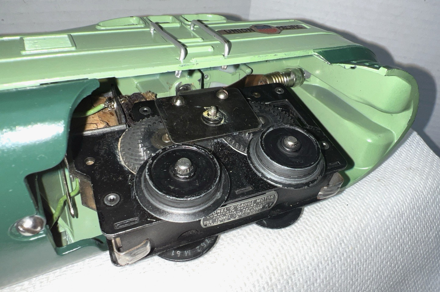 LIONEL PREWAR O-GAUGE TWO-TONE GREEN CITY OF DENVER SET 6531W W/636W/637/637/638