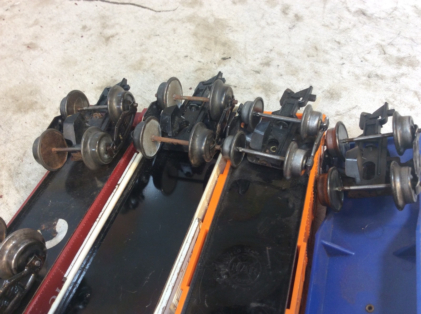MARX – Locomotive and 4 Freight Car 0 scale