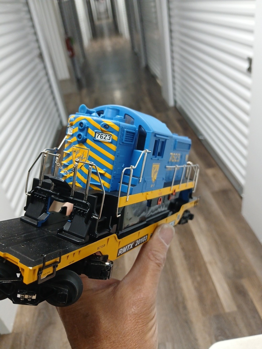 Rmt Emery Diesel Body On TTX Trailer New In The Box Delaware And Hudson