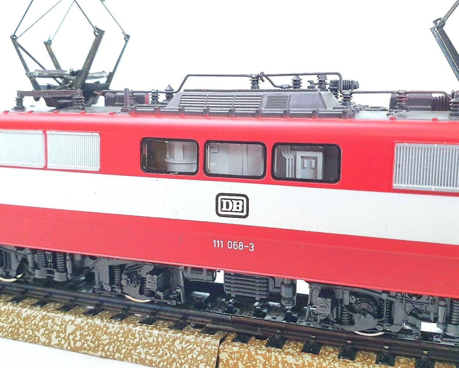 Marklin HO 1:87 AC German Deutsche Bundesbahn BR 111 ELECTRIC LOCOMOTIVE MIB`85!