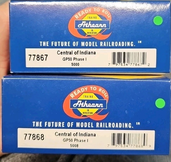 athearn ho scale Rare GP50 phase 1 Central Railroad Of Indiana #5000+5008 Set