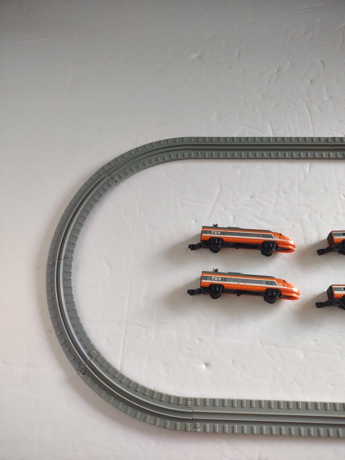 MICRO MACHINES MINIATURE 5 CAR TGV HIGH SPEED BULLET TRAIN PASSENGER ENGINE 1989