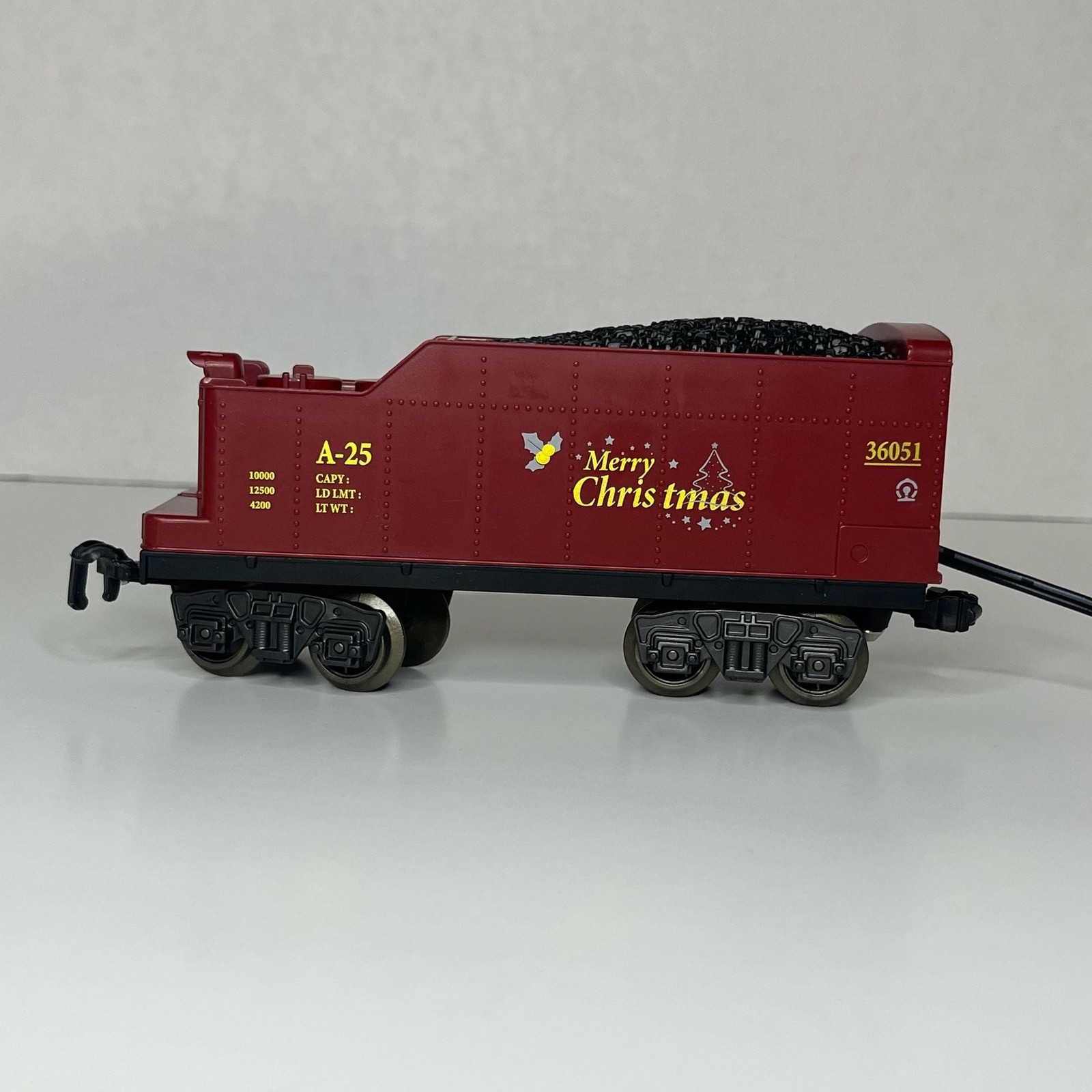 Lionel O-Gauge Christmas Celebration Express Steam Locomotive Tender Car 36051