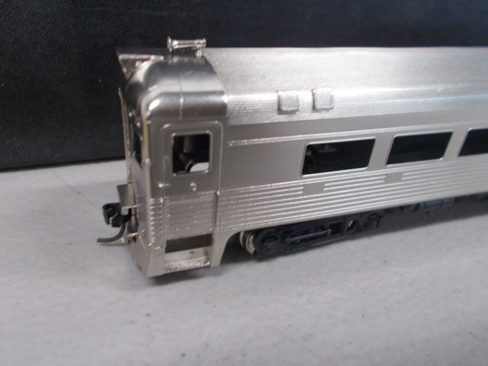 THE TRAIN SHOP ~BRASS ~ ROCK ISLAND RDC-2 MODERNIZED # 9903 COACH CAR ~HO SCALE